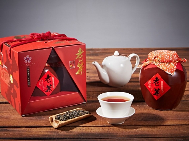 陳年老茶